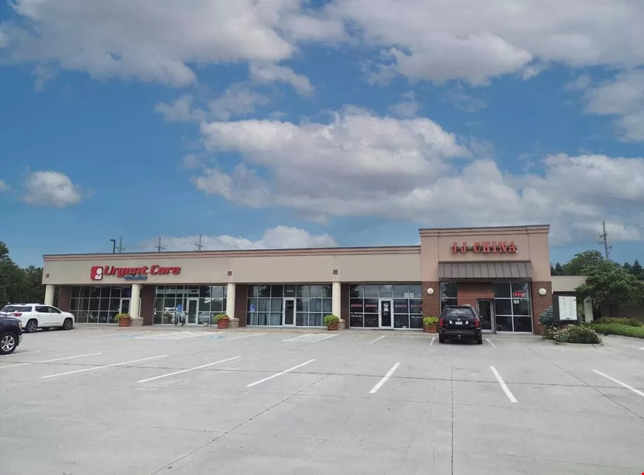 Omaha Nebraska strip mall space for lease