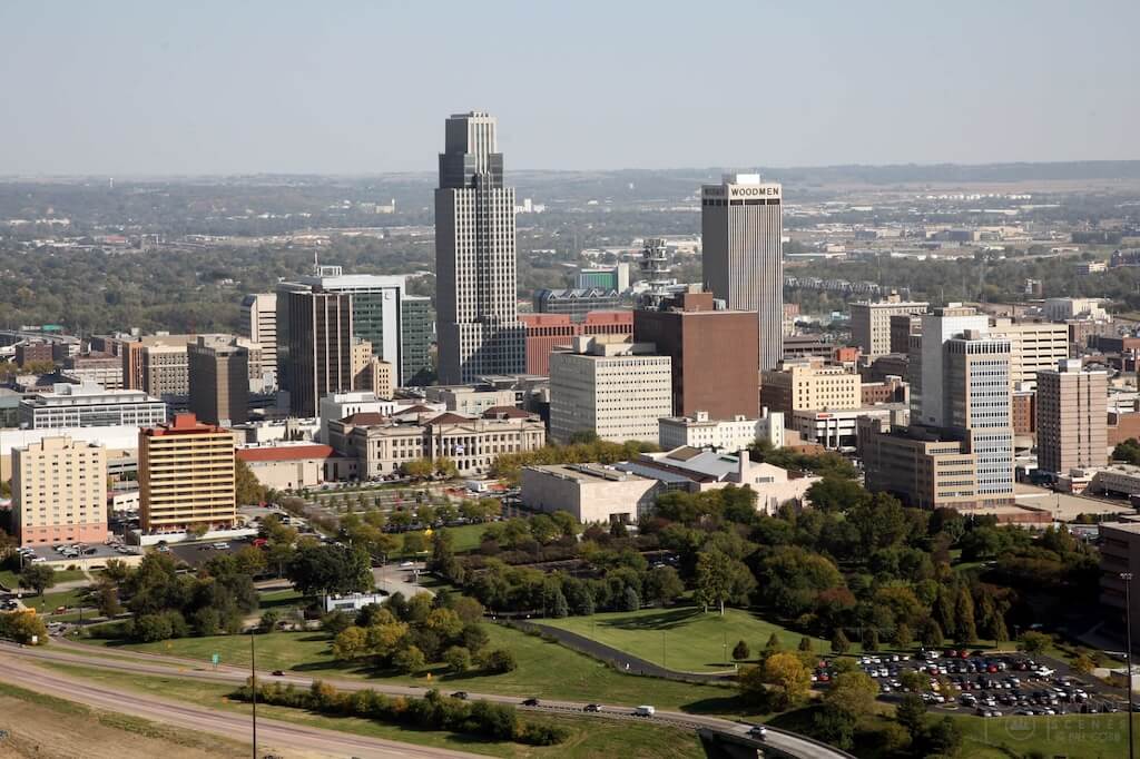 Omaha, Nebraska commercial real estate skyline